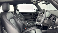 MINI Hatchback 1.5 Cooper Exclusive 3dr Auto Petrol Hatchback